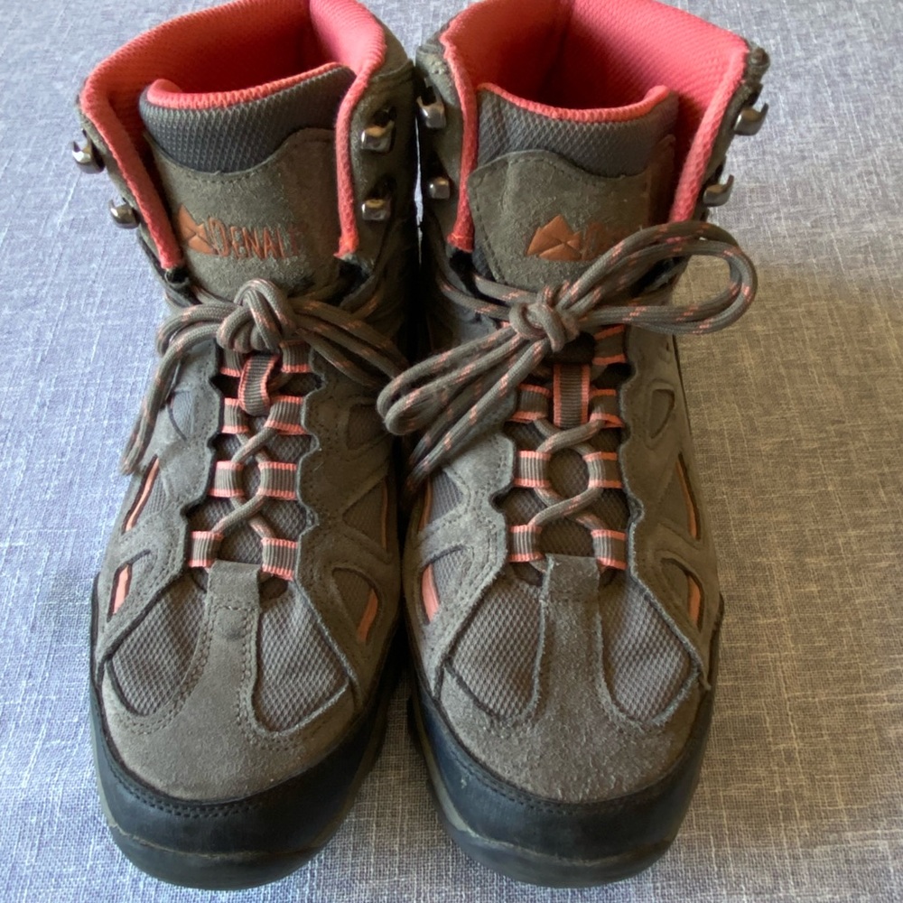 Denali Brown and Peach Hiking Boots Womens  Sz 10